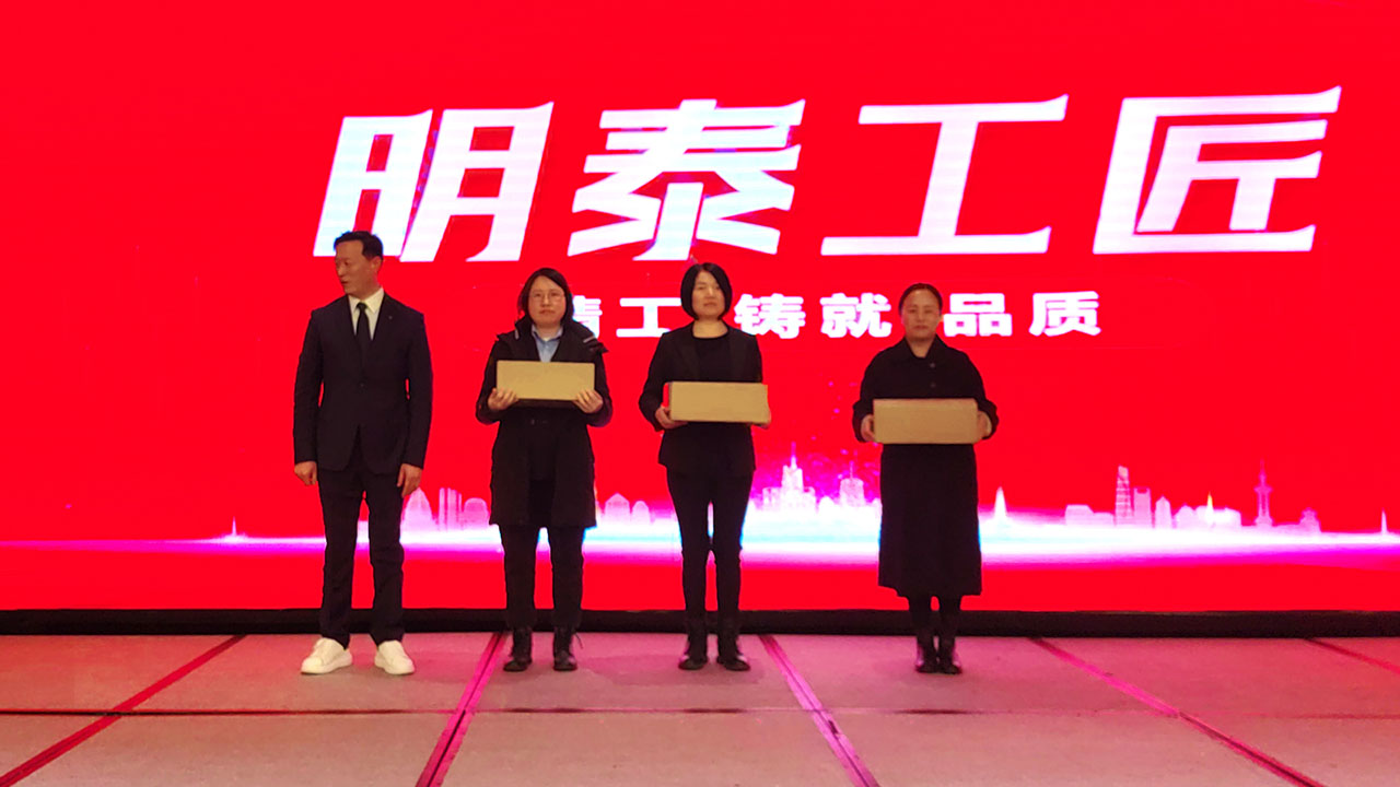 久久AV无码精品人妻系列试探