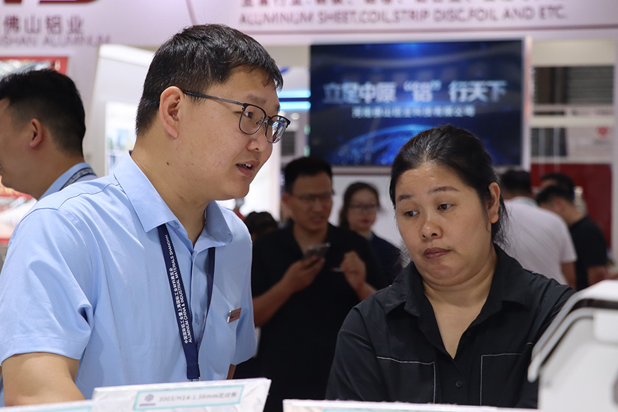 久久AV无码精品人妻系列试探