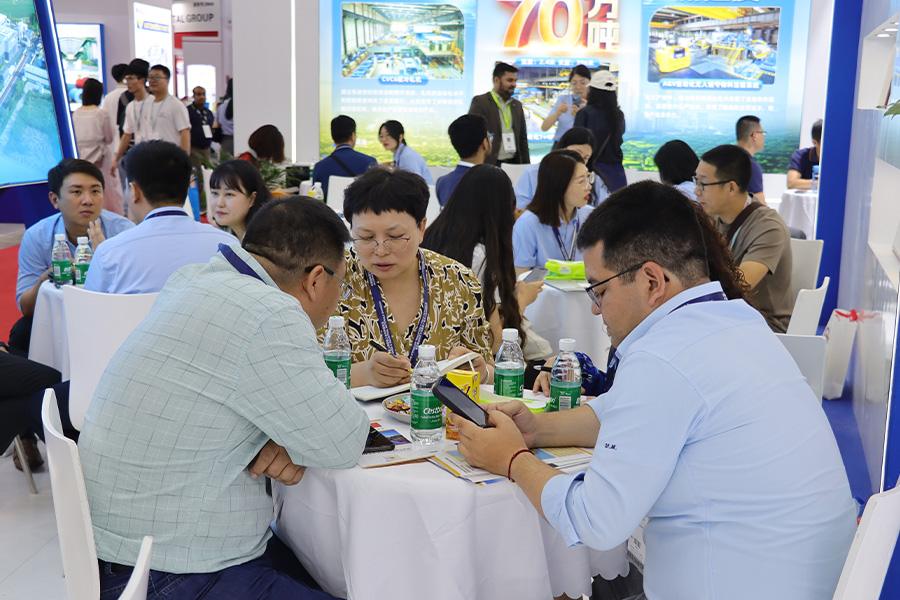 久久AV无码精品人妻系列试探