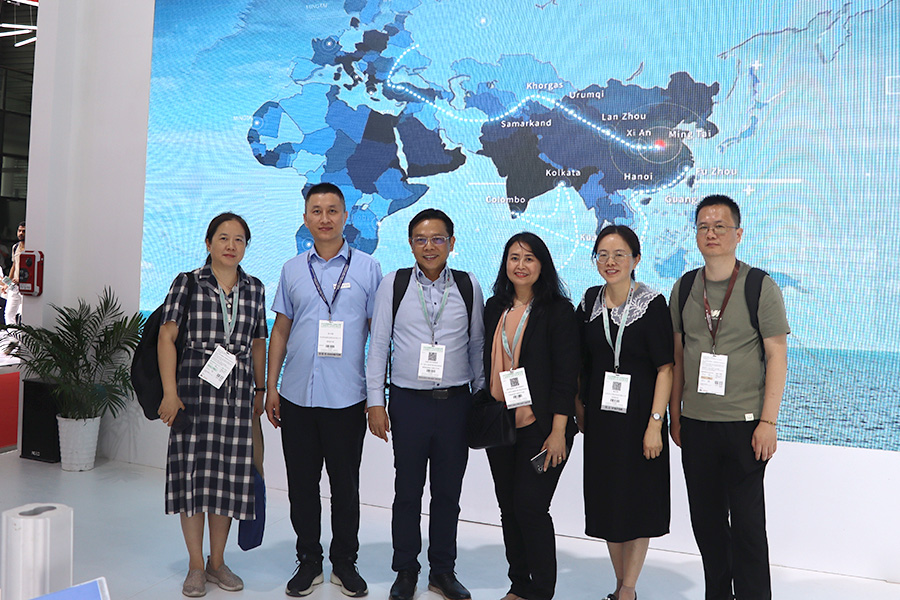 久久AV无码精品人妻系列试探