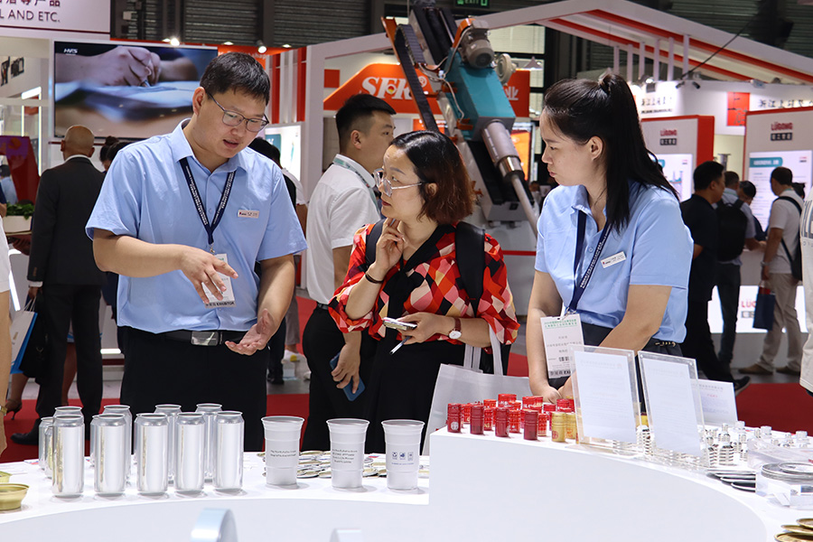 久久AV无码精品人妻系列试探