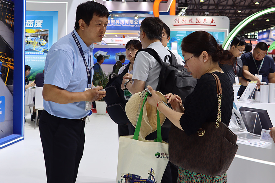 久久AV无码精品人妻系列试探