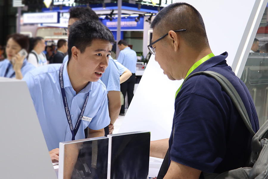 久久AV无码精品人妻系列试探