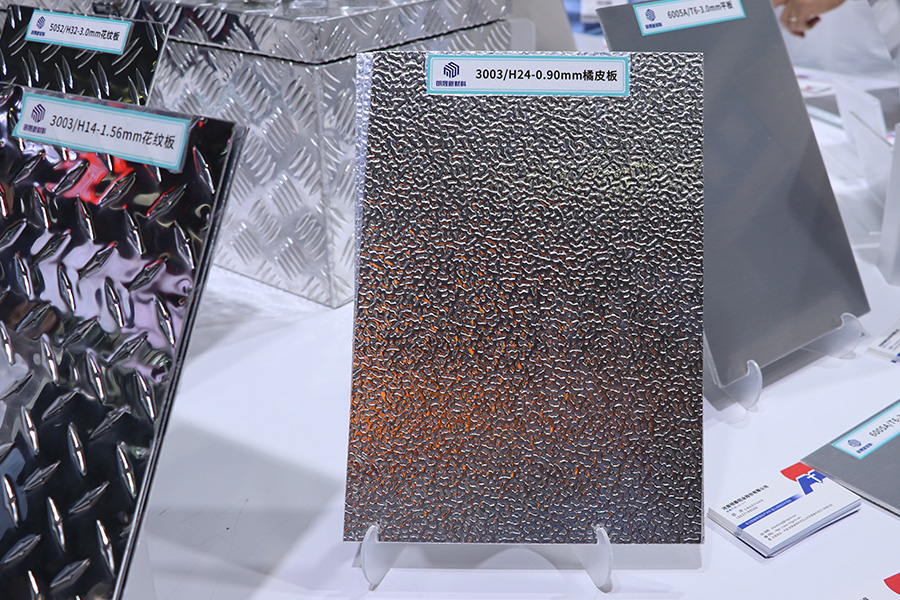 久久AV无码精品人妻系列试探