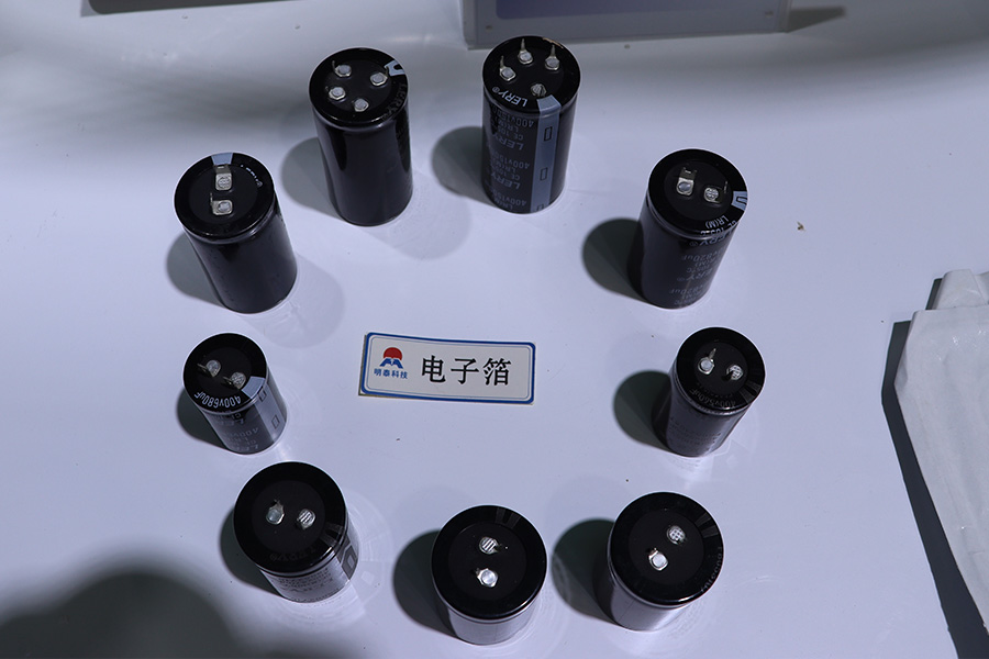 久久AV无码精品人妻系列试探