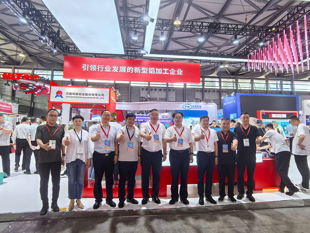 久久AV无码精品人妻系列试探