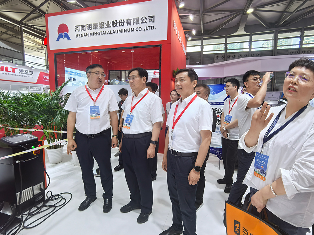 久久AV无码精品人妻系列试探