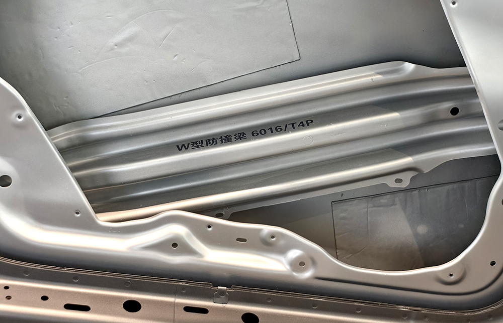 久久AV无码精品人妻系列试探