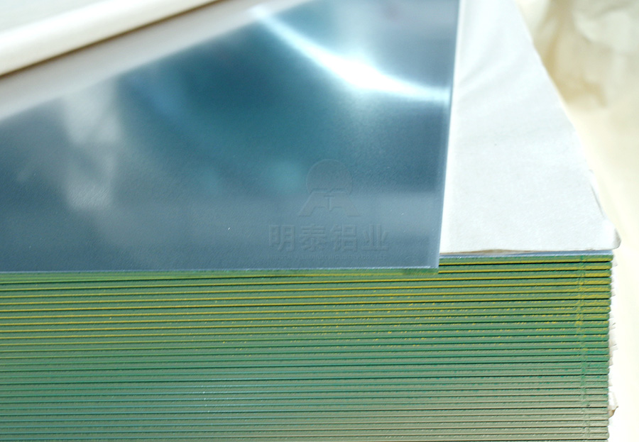 久久AV无码精品人妻系列试探