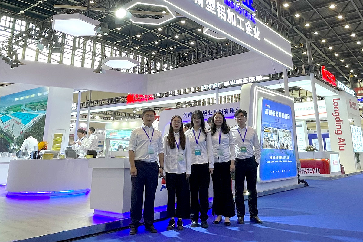 久久AV无码精品人妻系列试探