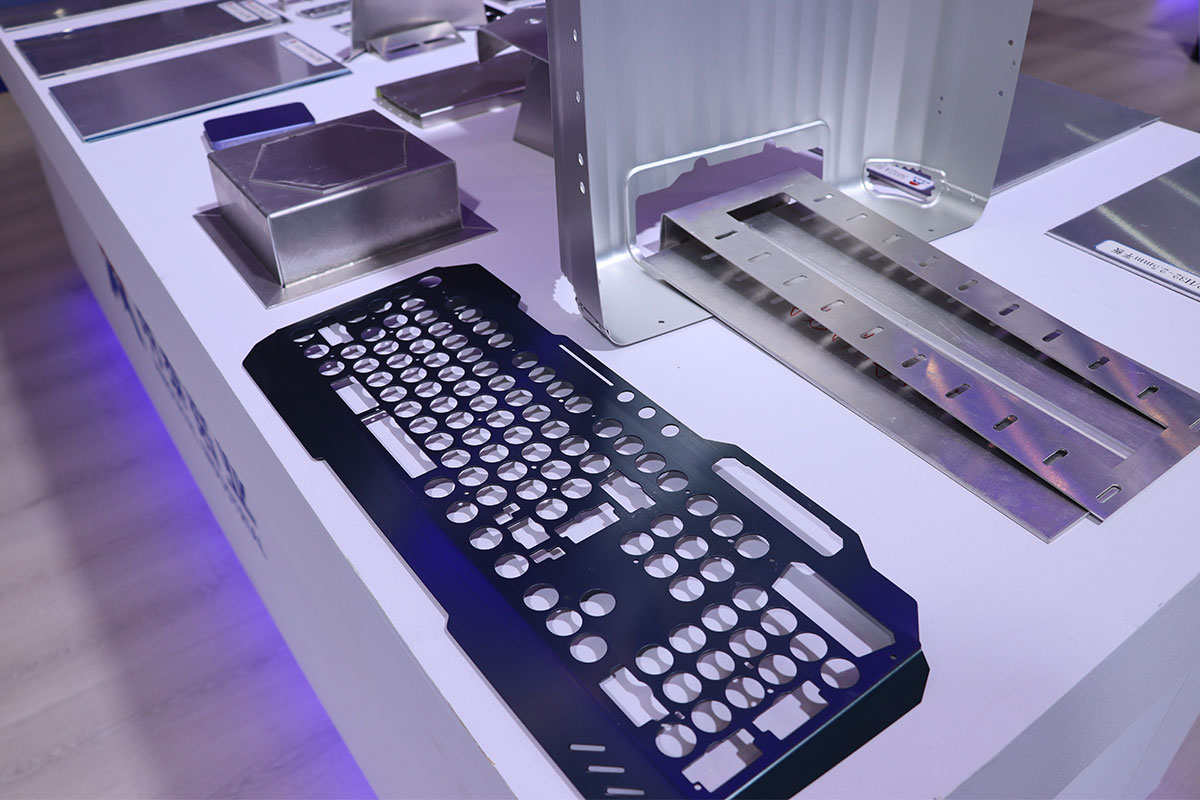 久久AV无码精品人妻系列试探