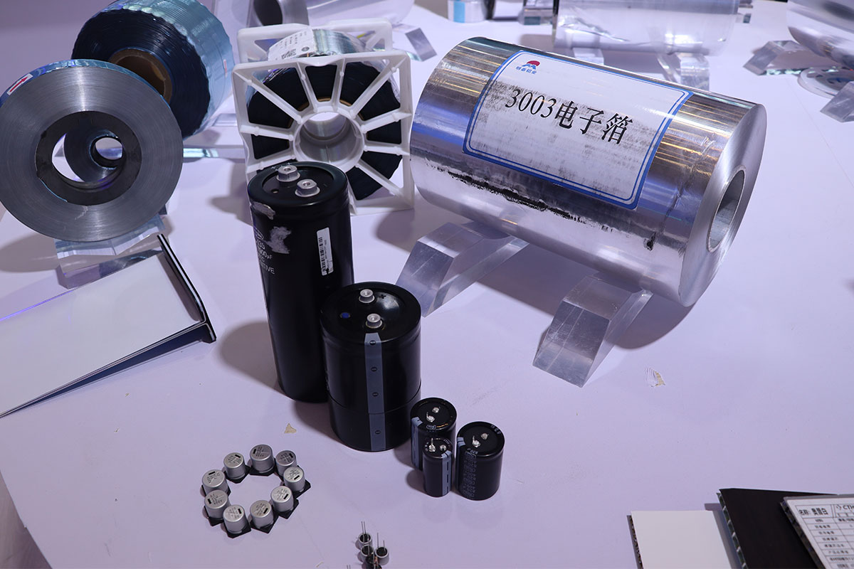 久久AV无码精品人妻系列试探