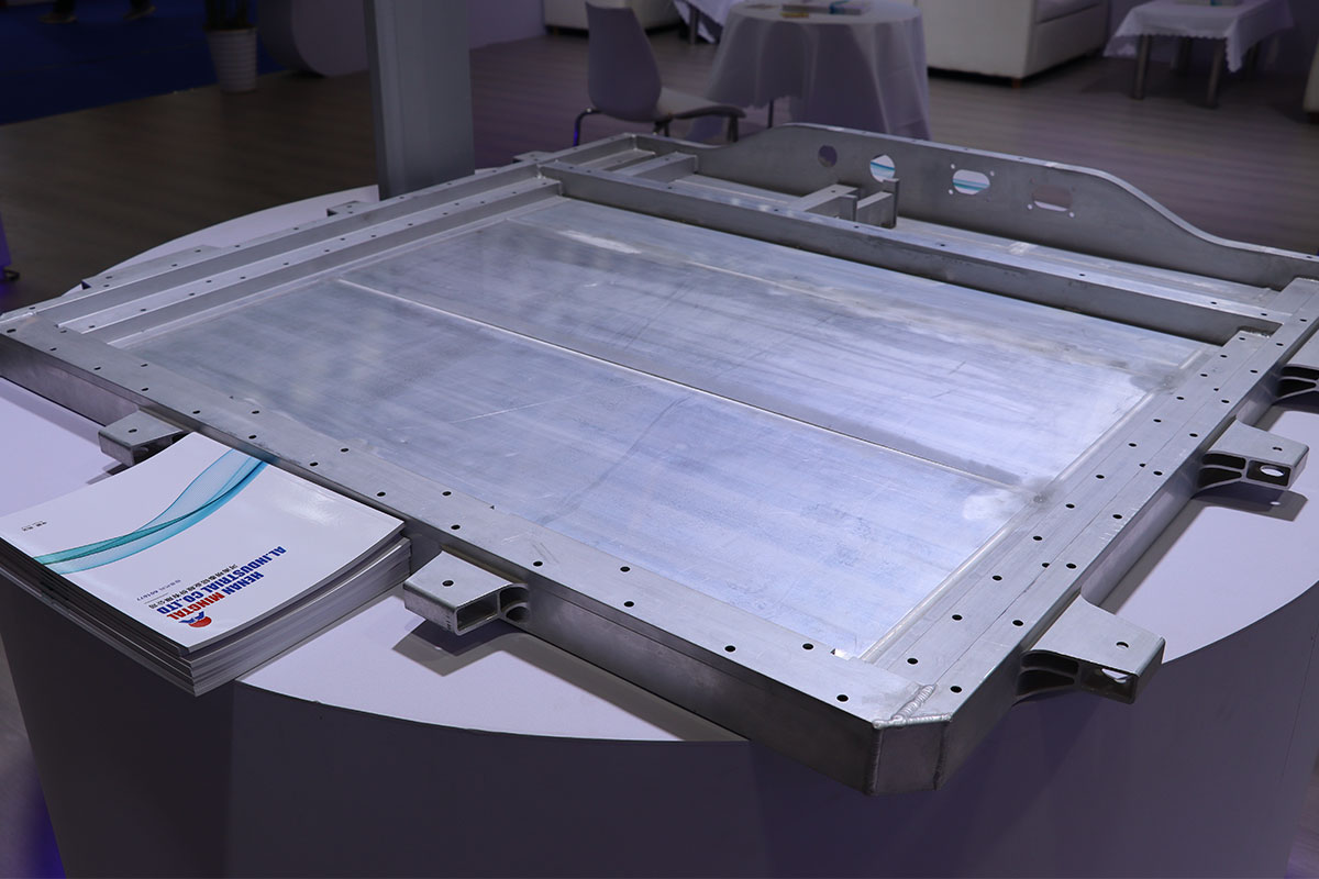 久久AV无码精品人妻系列试探