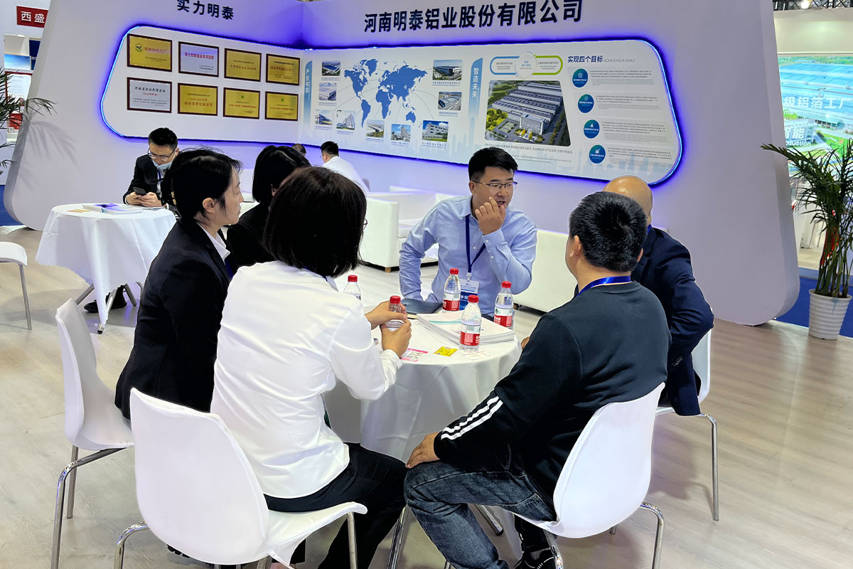 久久AV无码精品人妻系列试探