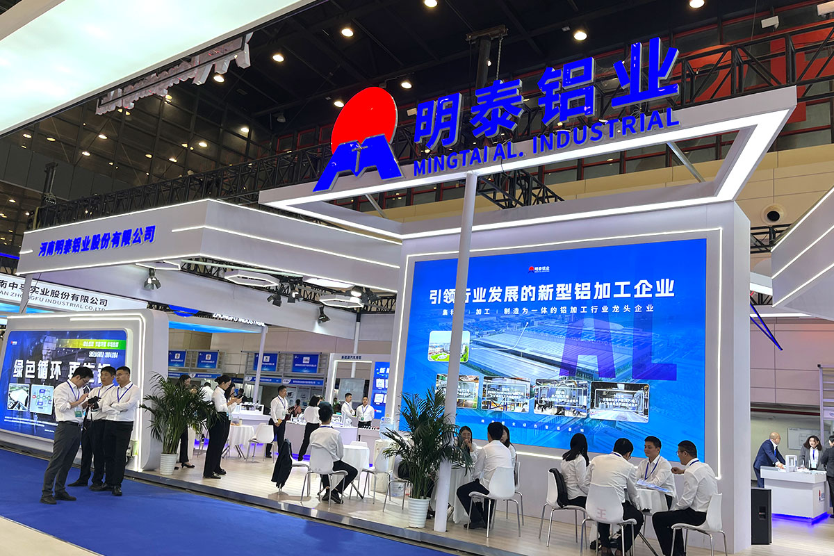 久久AV无码精品人妻系列试探