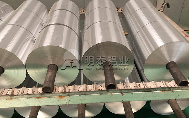 久久AV无码精品人妻系列试探