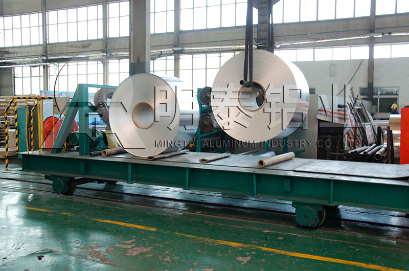 8011双面光铝箔厂家报价 8011双面光铝箔厂家报价