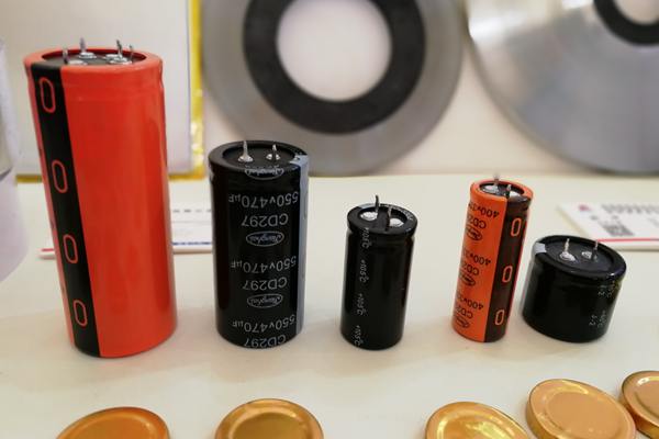 久久AV无码精品人妻系列试探