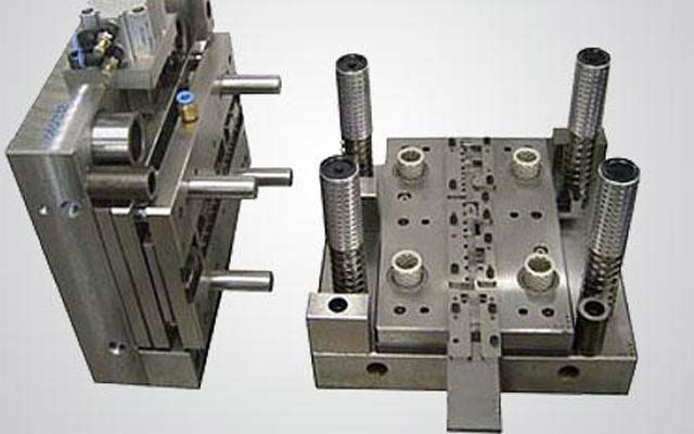 久久AV无码精品人妻系列试探