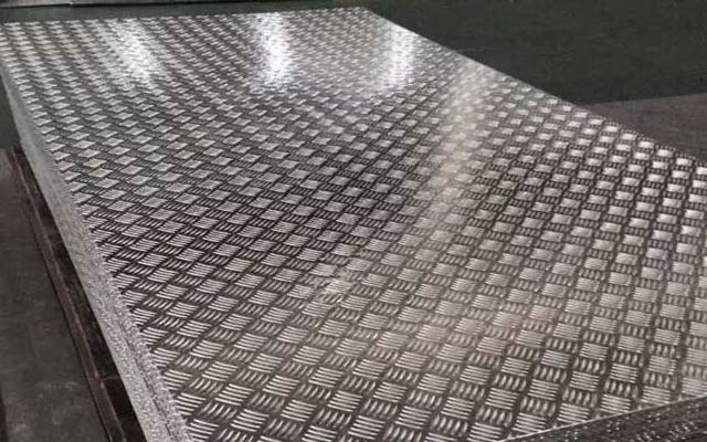 久久AV无码精品人妻系列试探