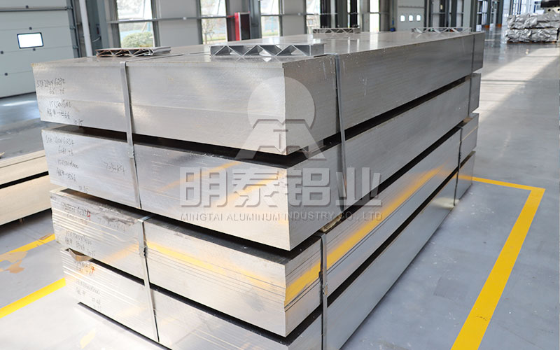 久久AV无码精品人妻系列试探